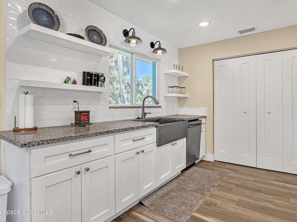 625 Kings Way, Merritt Island, FL 32953