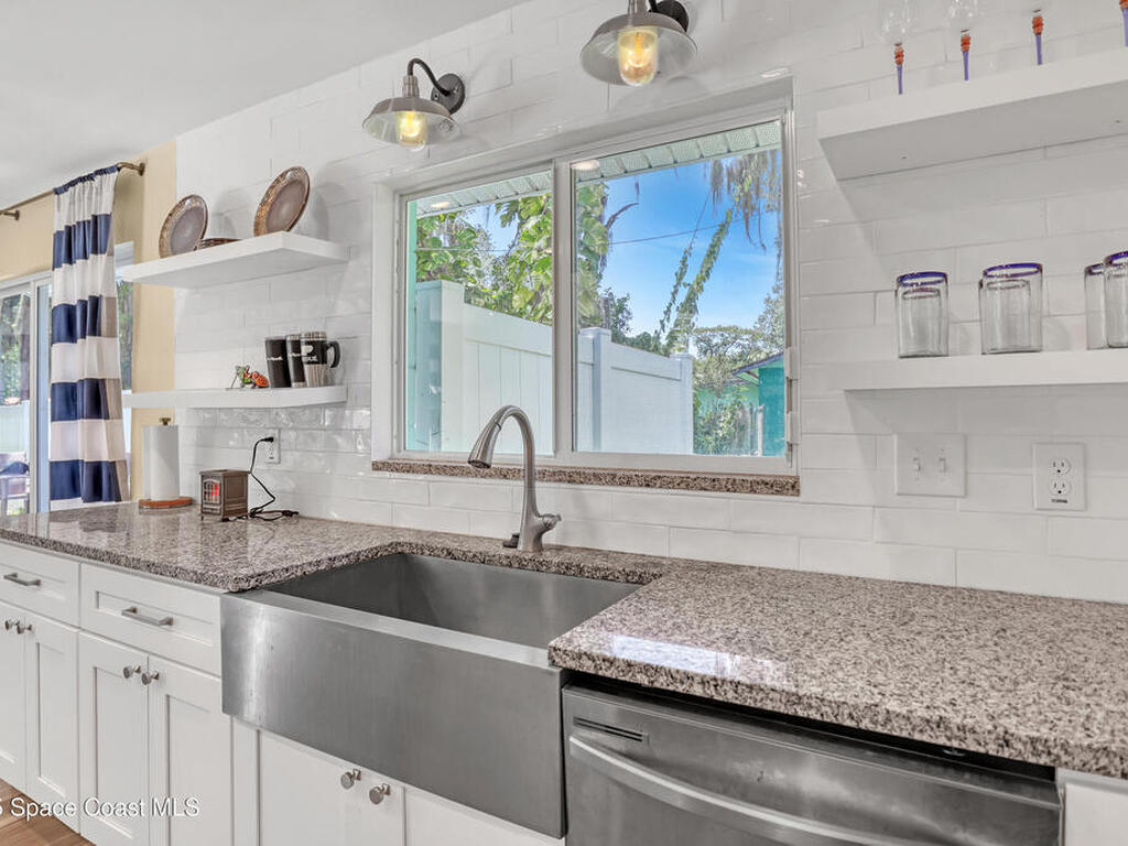 625 Kings Way, Merritt Island, FL 32953