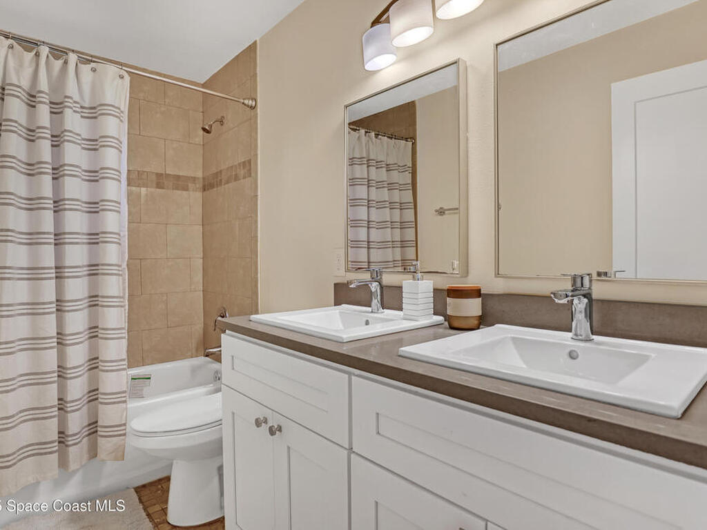 625 Kings Way, Merritt Island, FL 32953