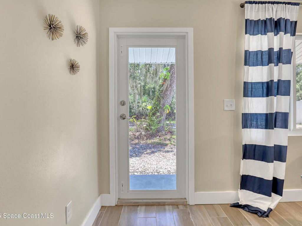 625 Kings Way, Merritt Island, FL 32953