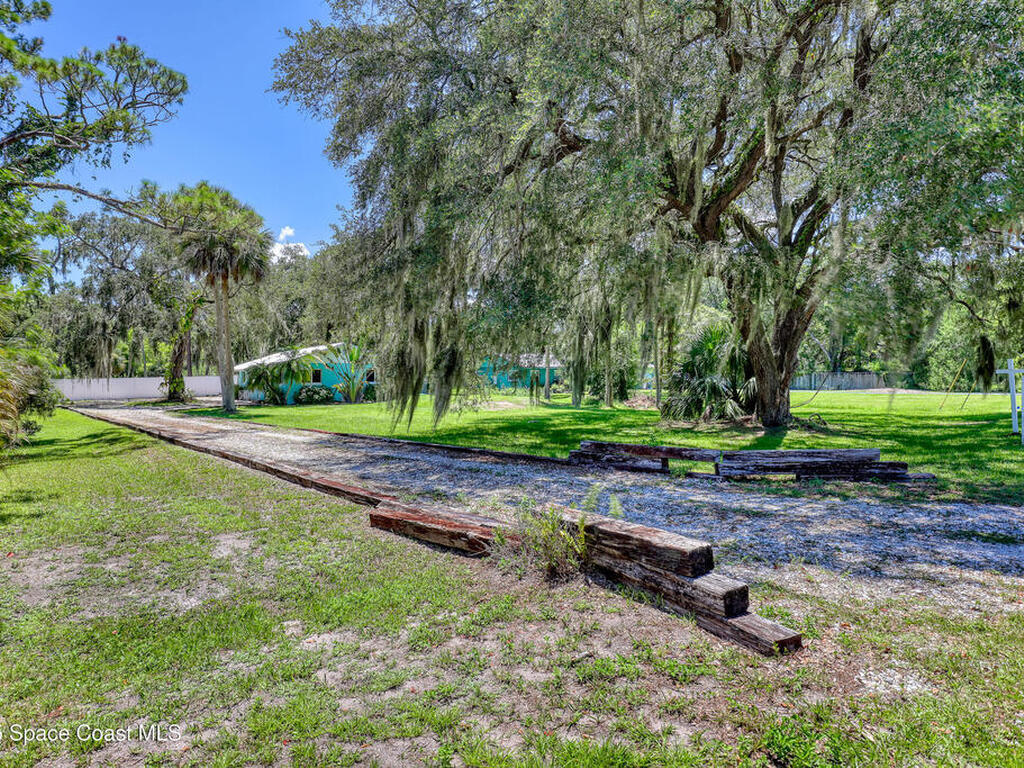 625 Kings Way, Merritt Island, FL 32953