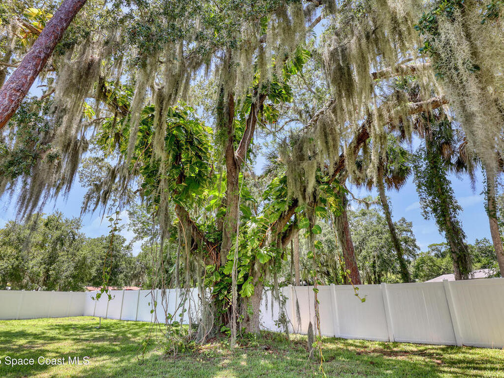 625 Kings Way, Merritt Island, FL 32953