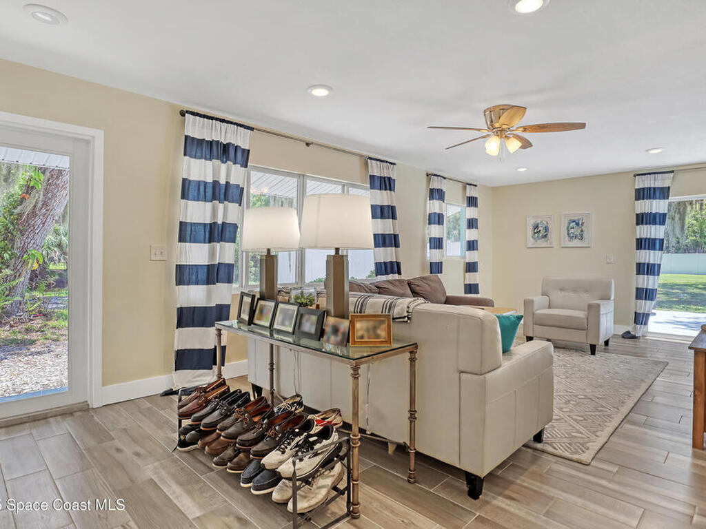 625 Kings Way, Merritt Island, FL 32953