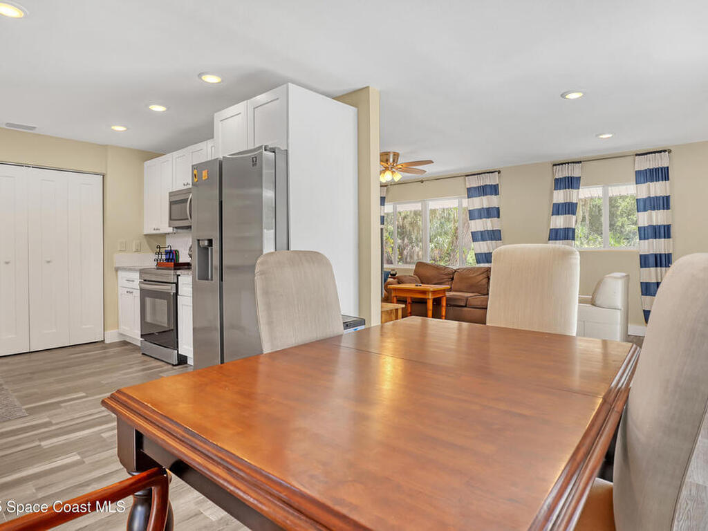 625 Kings Way, Merritt Island, FL 32953