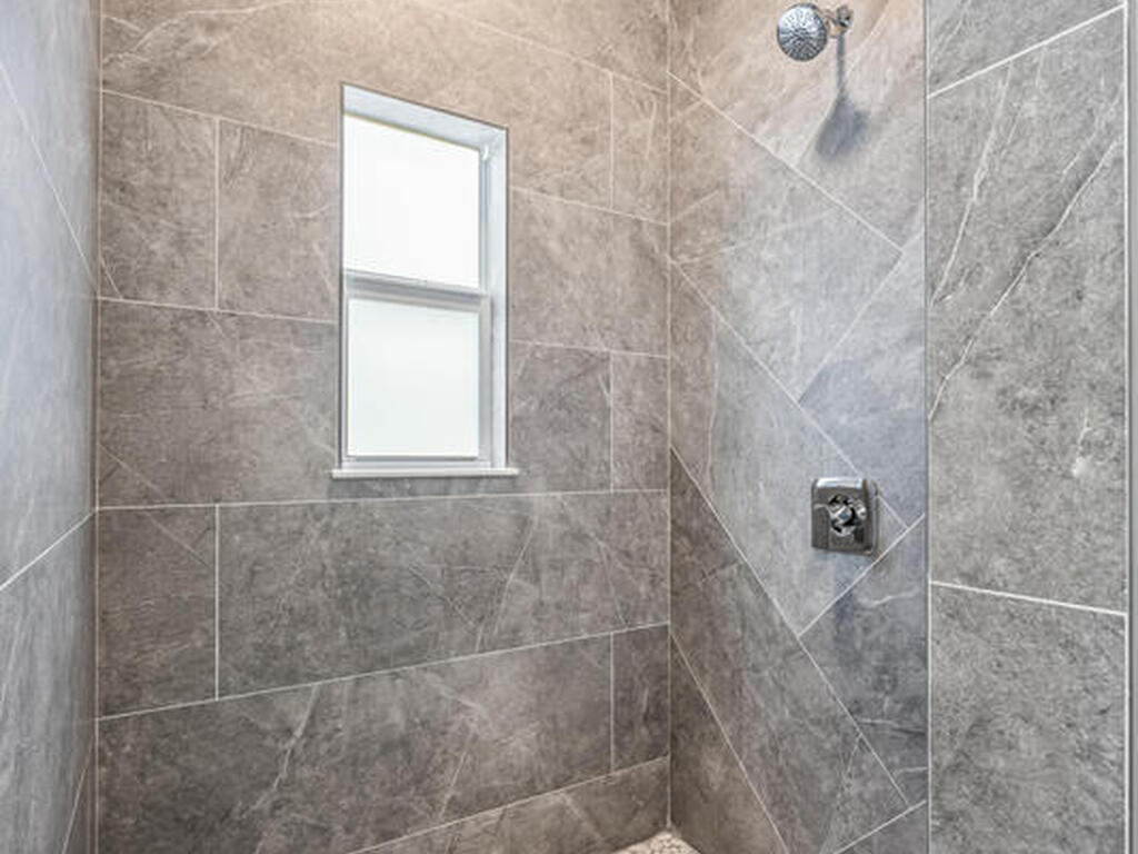 1105 Jupiter Boulevard, Palm Bay, FL 32907