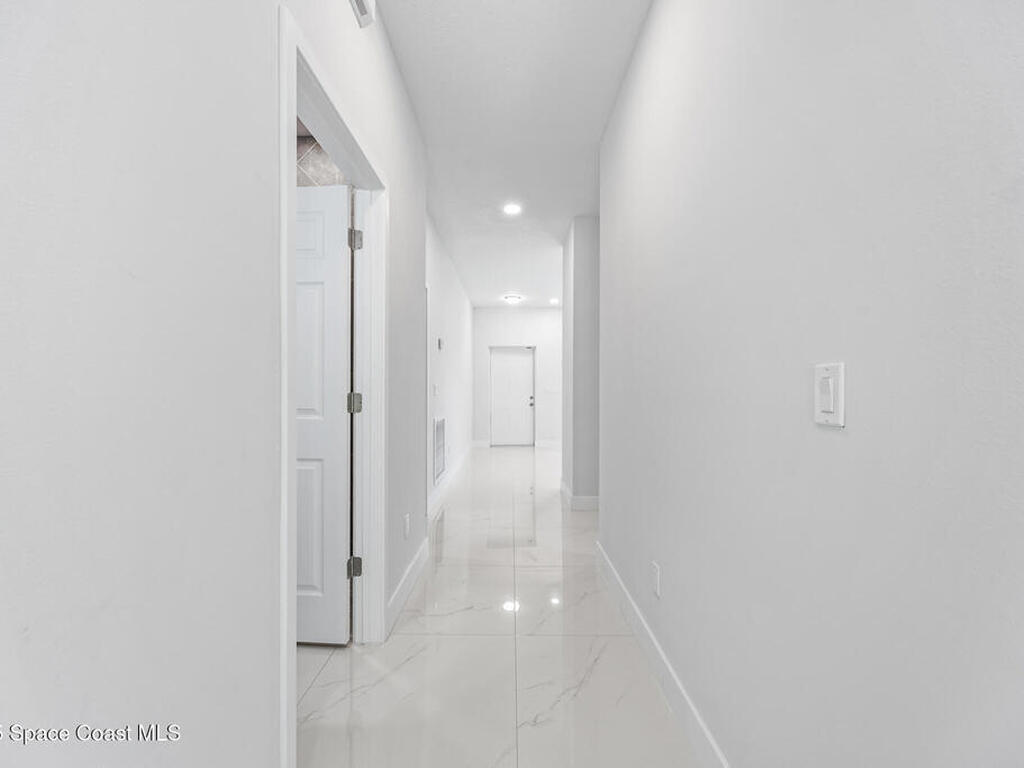 1105 Jupiter Boulevard, Palm Bay, FL 32907