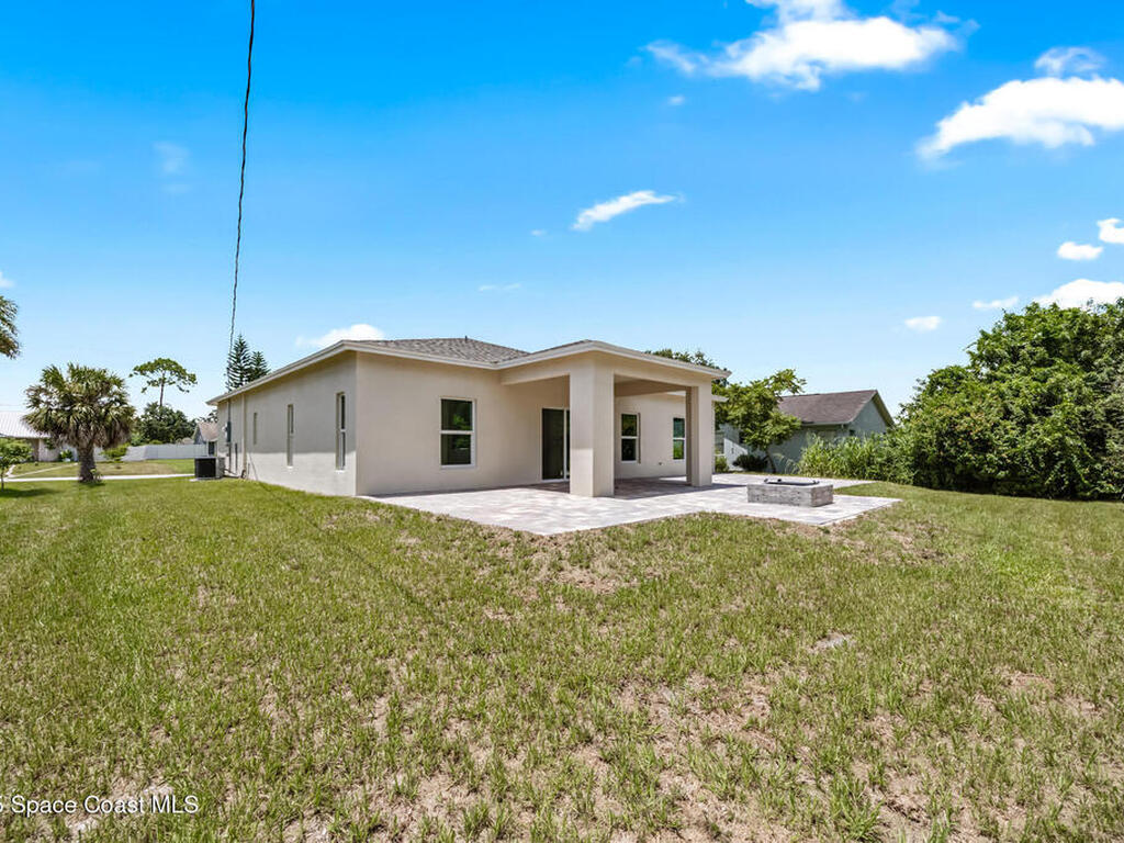 1105 Jupiter Boulevard, Palm Bay, FL 32907