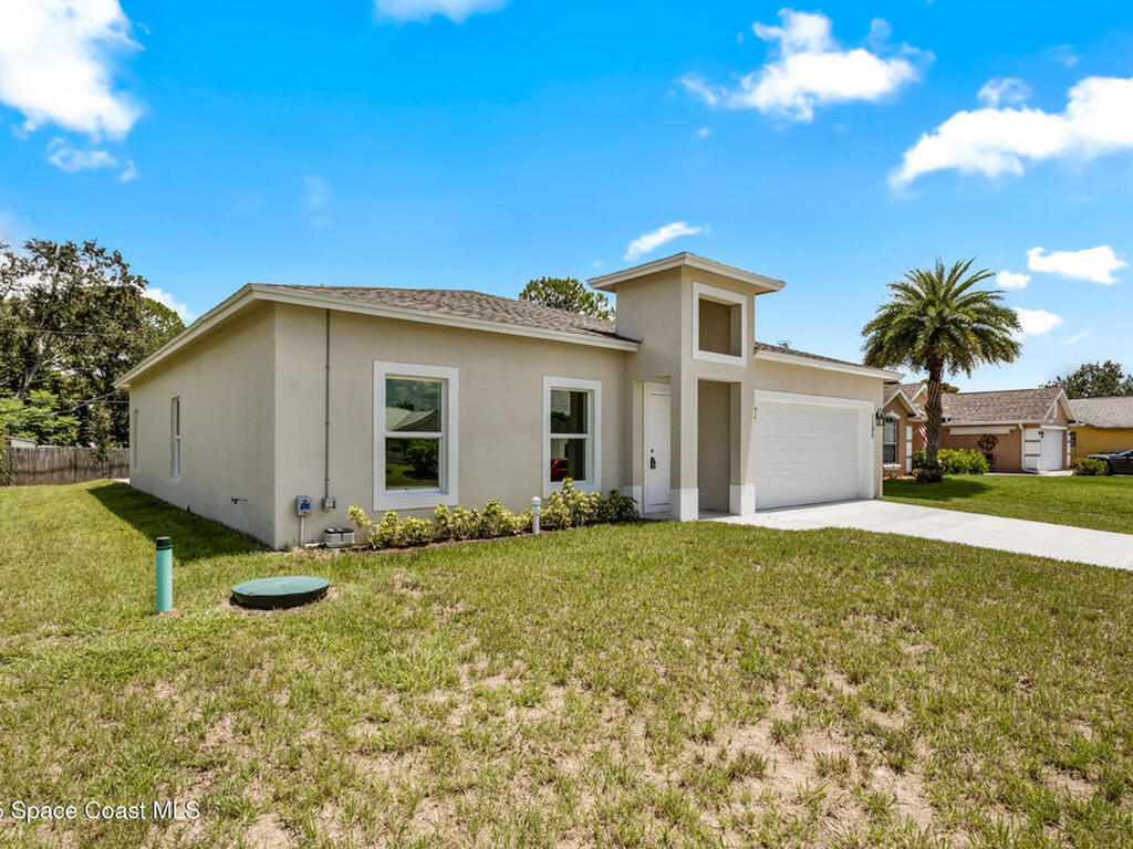 1105 Jupiter Boulevard, Palm Bay, FL 32907