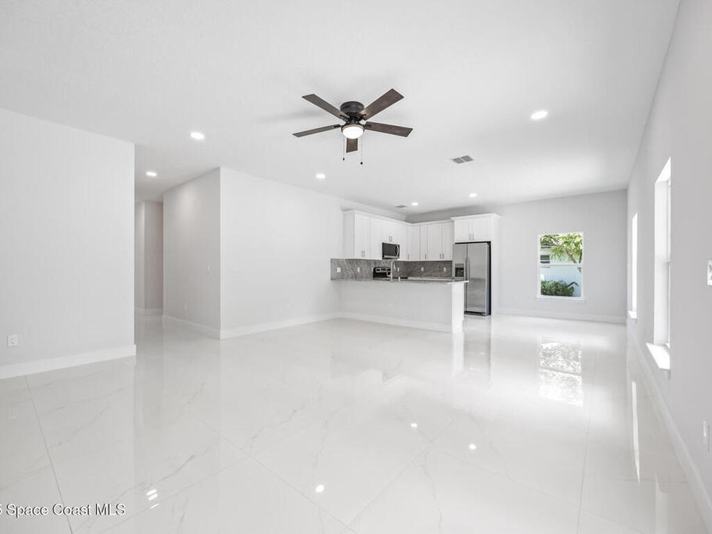 1105 Jupiter Boulevard, Palm Bay, FL 32907