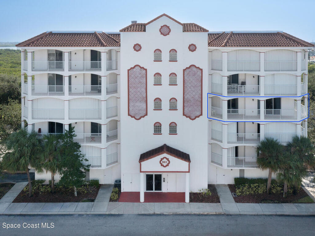 801 Del Rio Way, Merritt Island, FL 32953