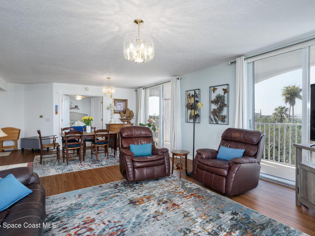 801 Del Rio Way, Merritt Island, FL 32953