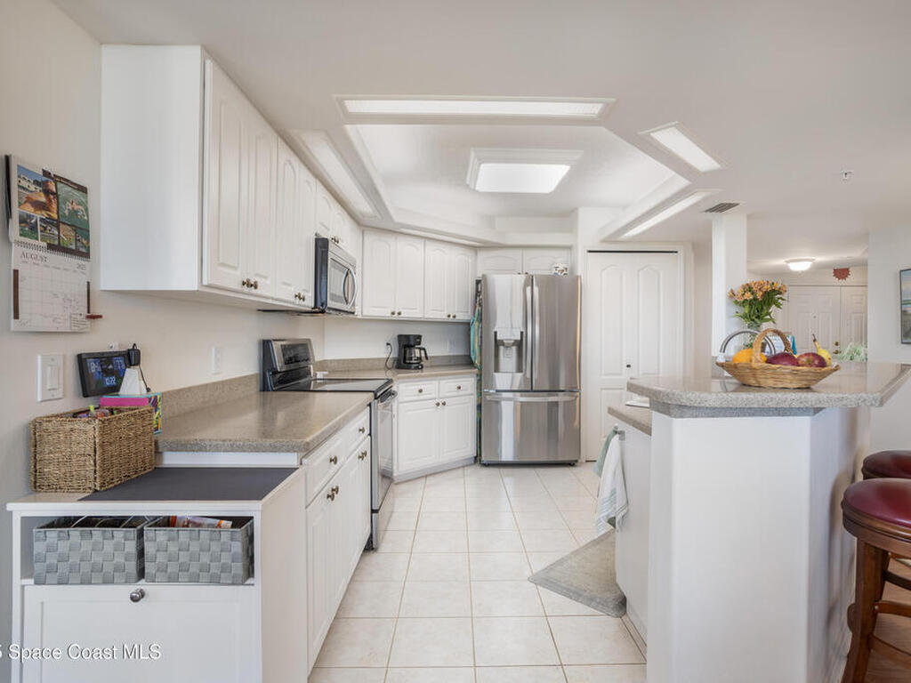 801 Del Rio Way, Merritt Island, FL 32953