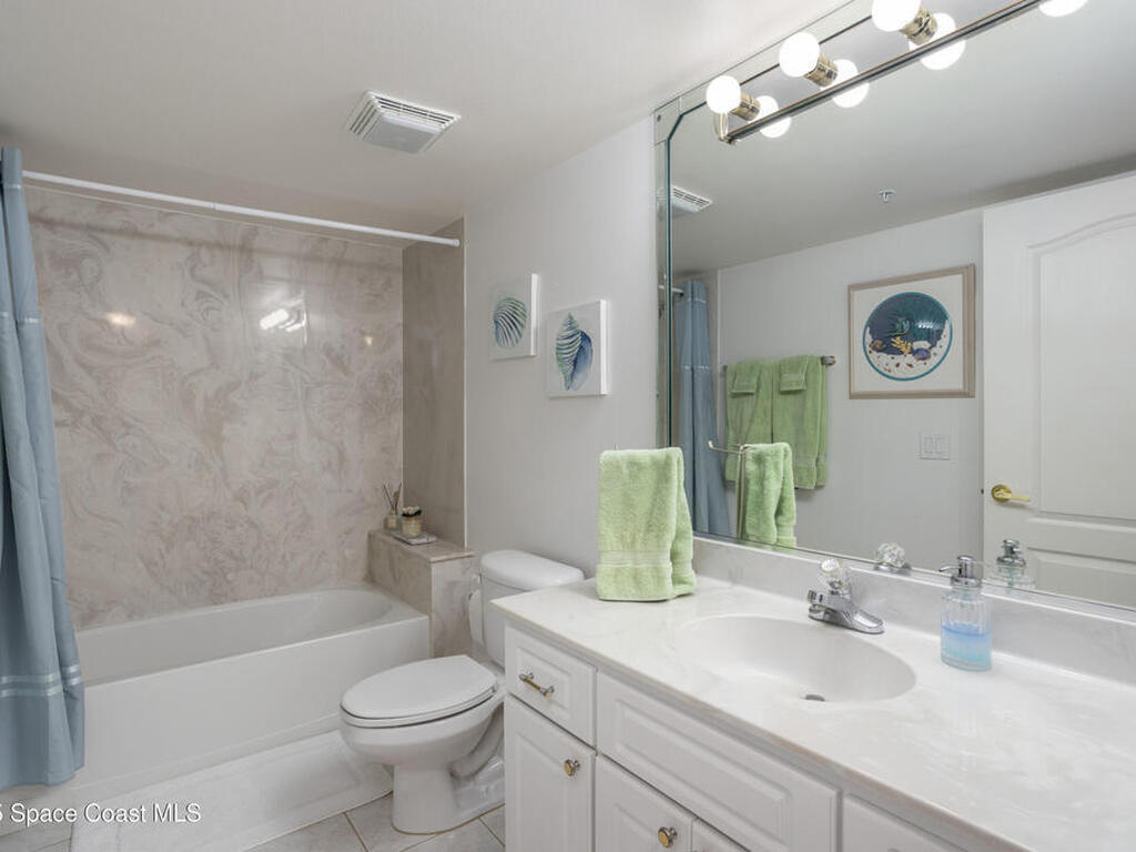 801 Del Rio Way, Merritt Island, FL 32953