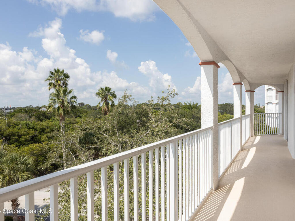 801 Del Rio Way, Merritt Island, FL 32953