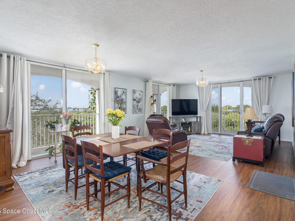 801 Del Rio Way, Merritt Island, FL 32953