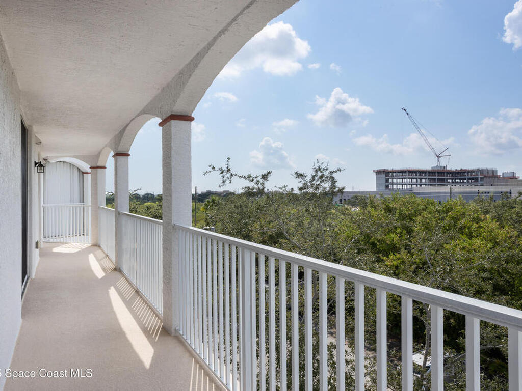 801 Del Rio Way, Merritt Island, FL 32953