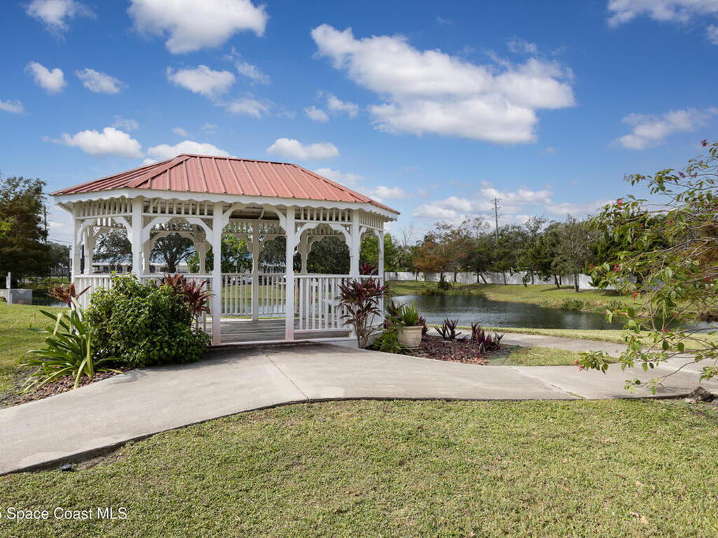 801 Del Rio Way, Merritt Island, FL 32953