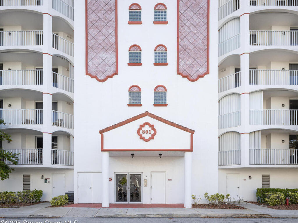 801 Del Rio Way, Merritt Island, FL 32953