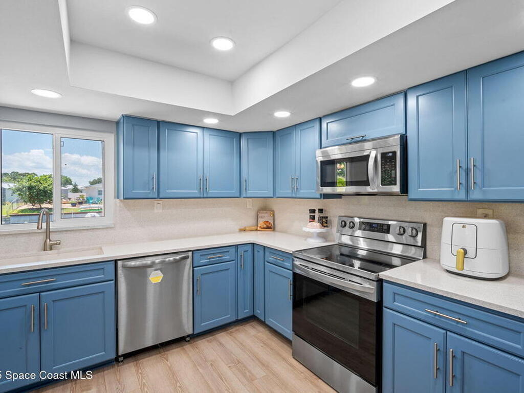 444 Blue Jay Lane, Satellite Beach, FL 32937