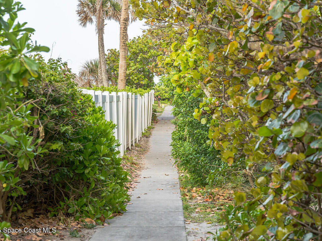 165 Casseekee Trail, Melbourne Beach, FL 32951