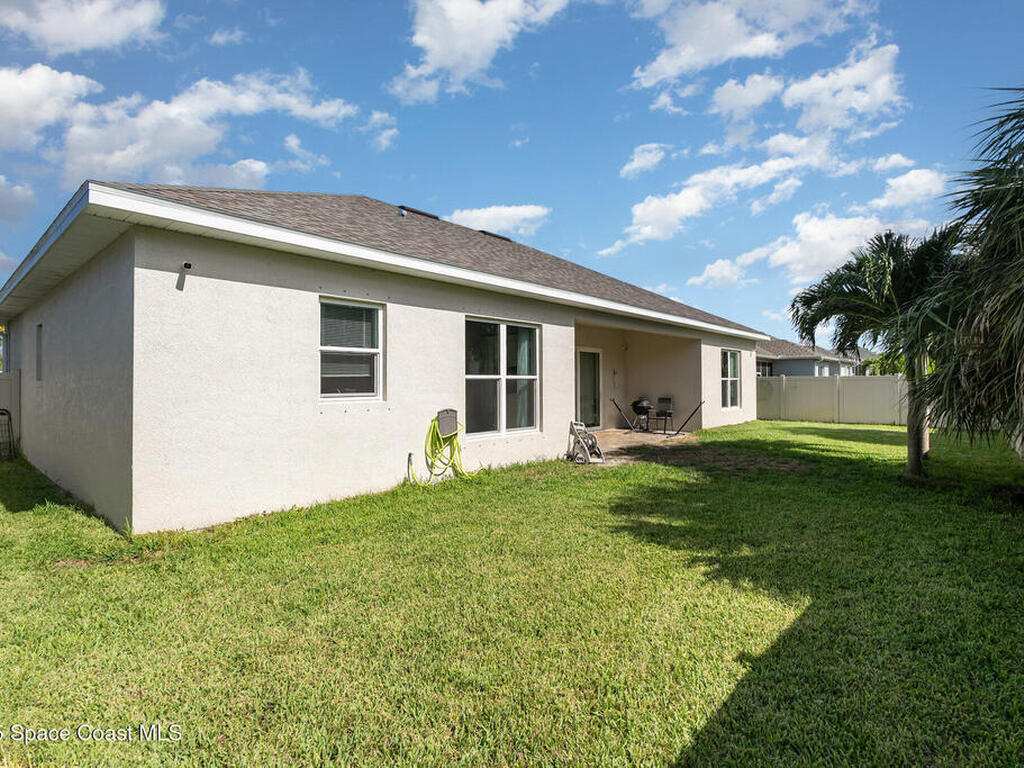 4065 Negal Circle, Melbourne, FL 32901