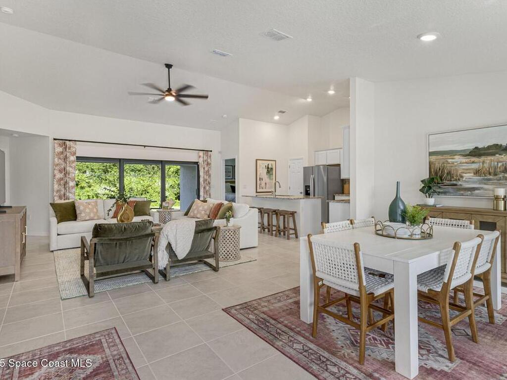 866 Schomer Avenue, Palm Bay, FL 32908