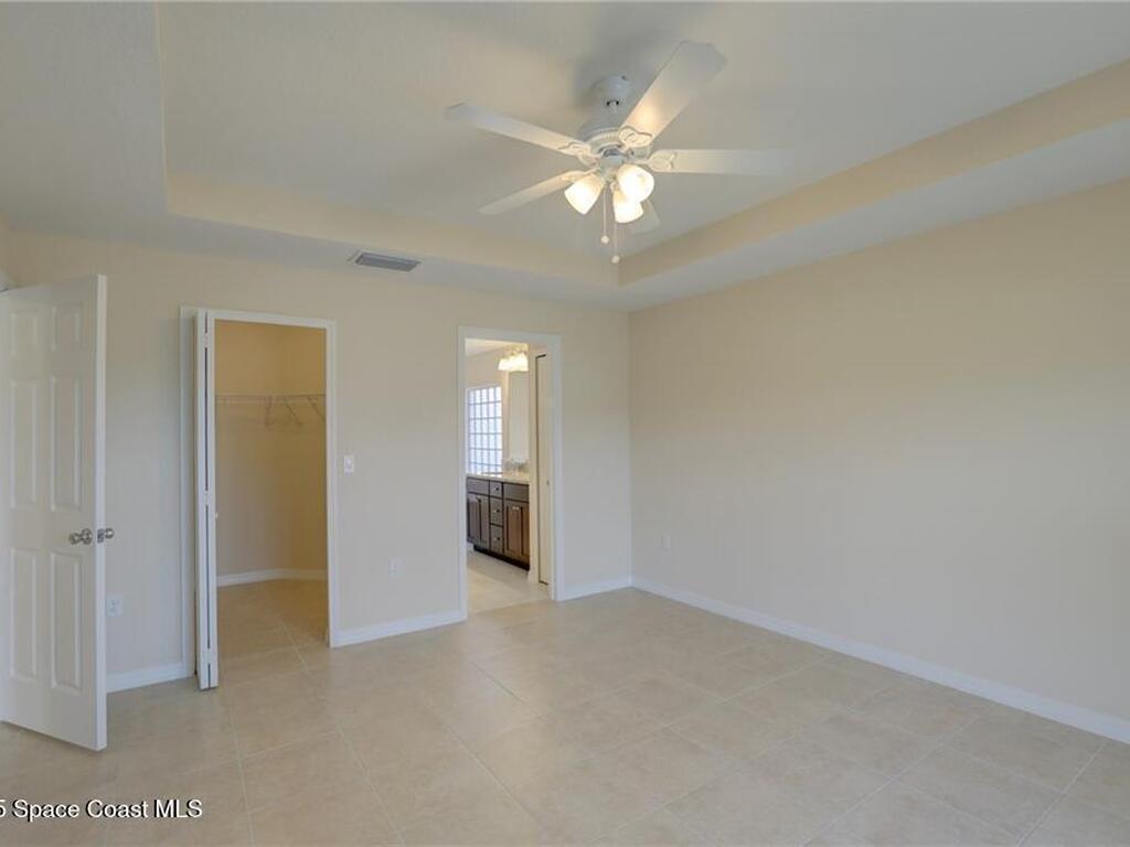 8415 99th Court, Vero Beach, FL 32967