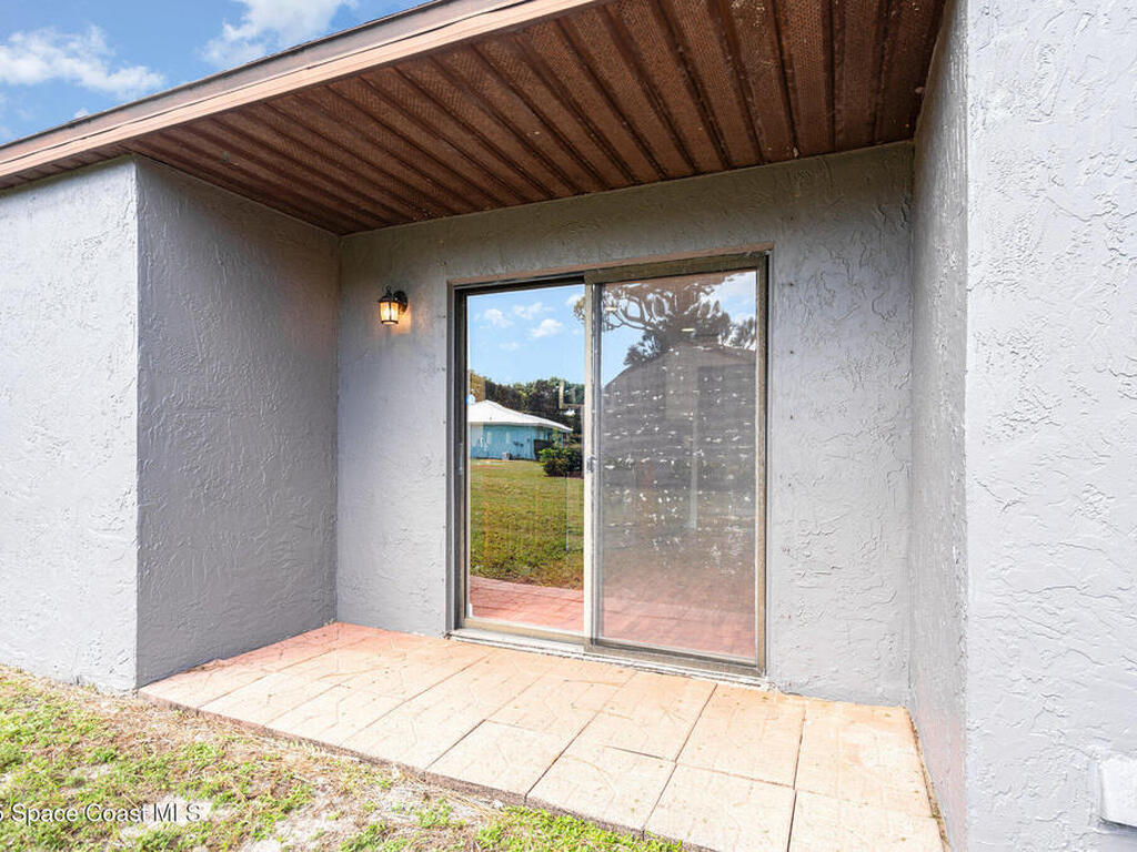 1739 Bluebird Court, Melbourne, FL 32935