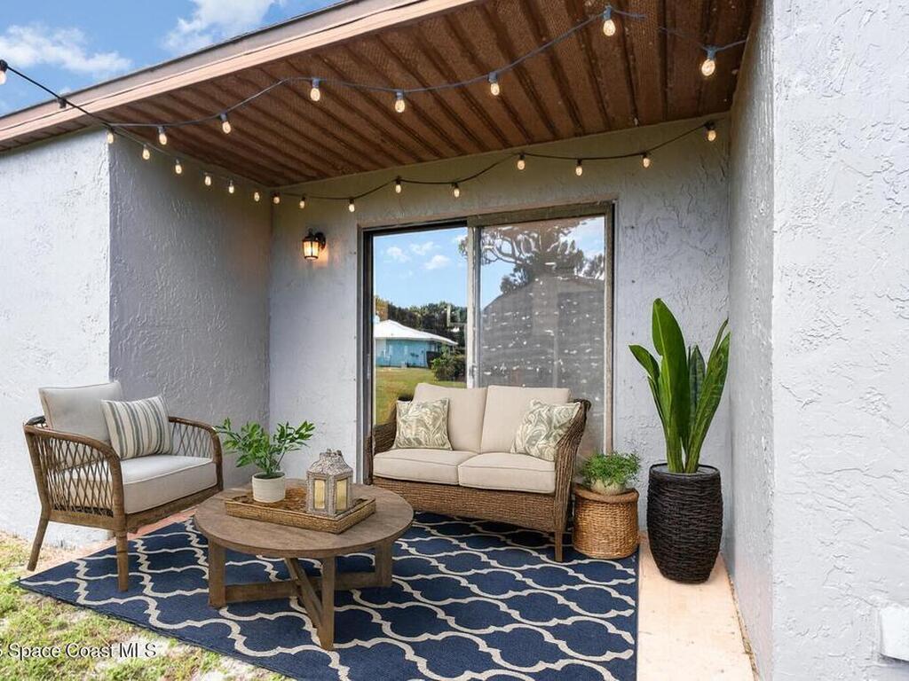 1739 Bluebird Court, Melbourne, FL 32935