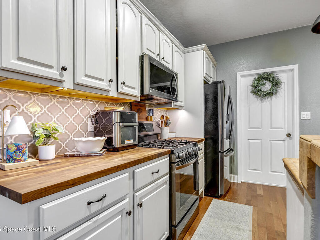 842 Parkwood Avenue, Titusville, FL 32796