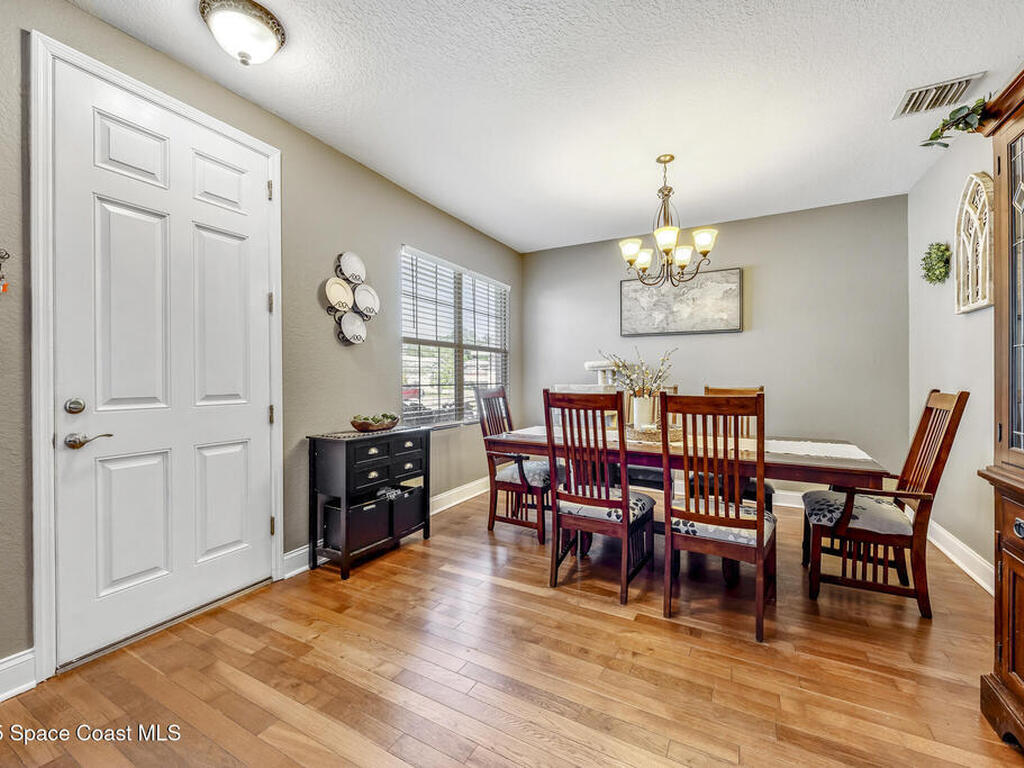 842 Parkwood Avenue, Titusville, FL 32796