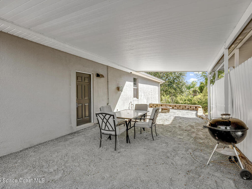 842 Parkwood Avenue, Titusville, FL 32796