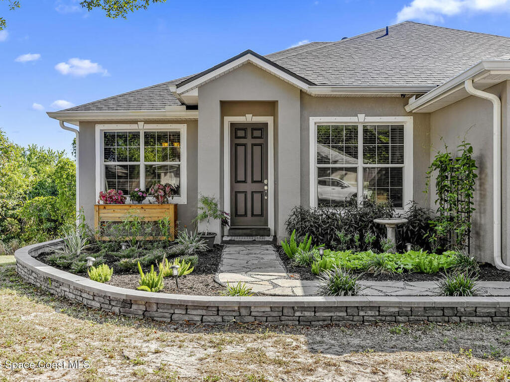 842 Parkwood Avenue, Titusville, FL 32796