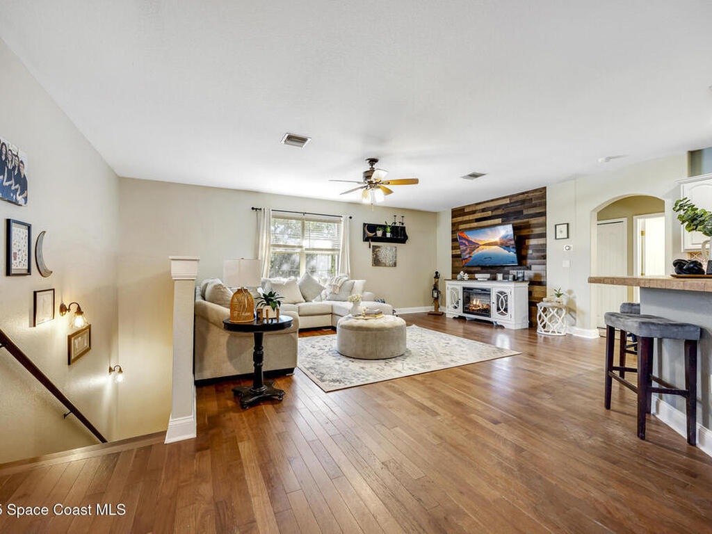 842 Parkwood Avenue, Titusville, FL 32796