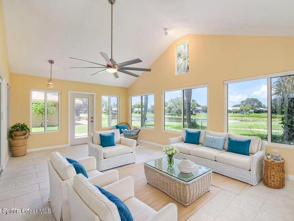 1355 Mayflower Avenue, Suntree, FL 32940