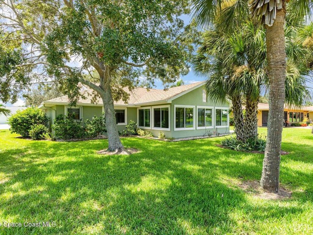 1355 Mayflower Avenue, Suntree, FL 32940