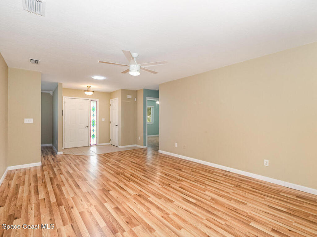 1355 Mayflower Avenue, Suntree, FL 32940