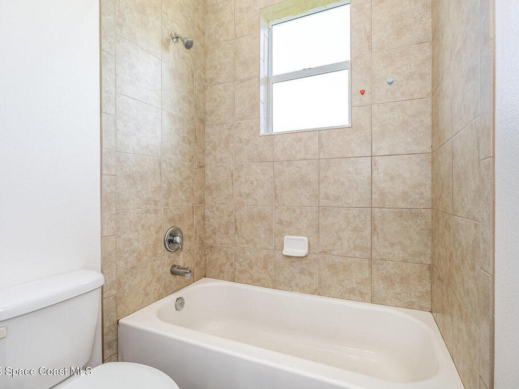 3205 Savannahs Trail, Merritt Island, FL 32953