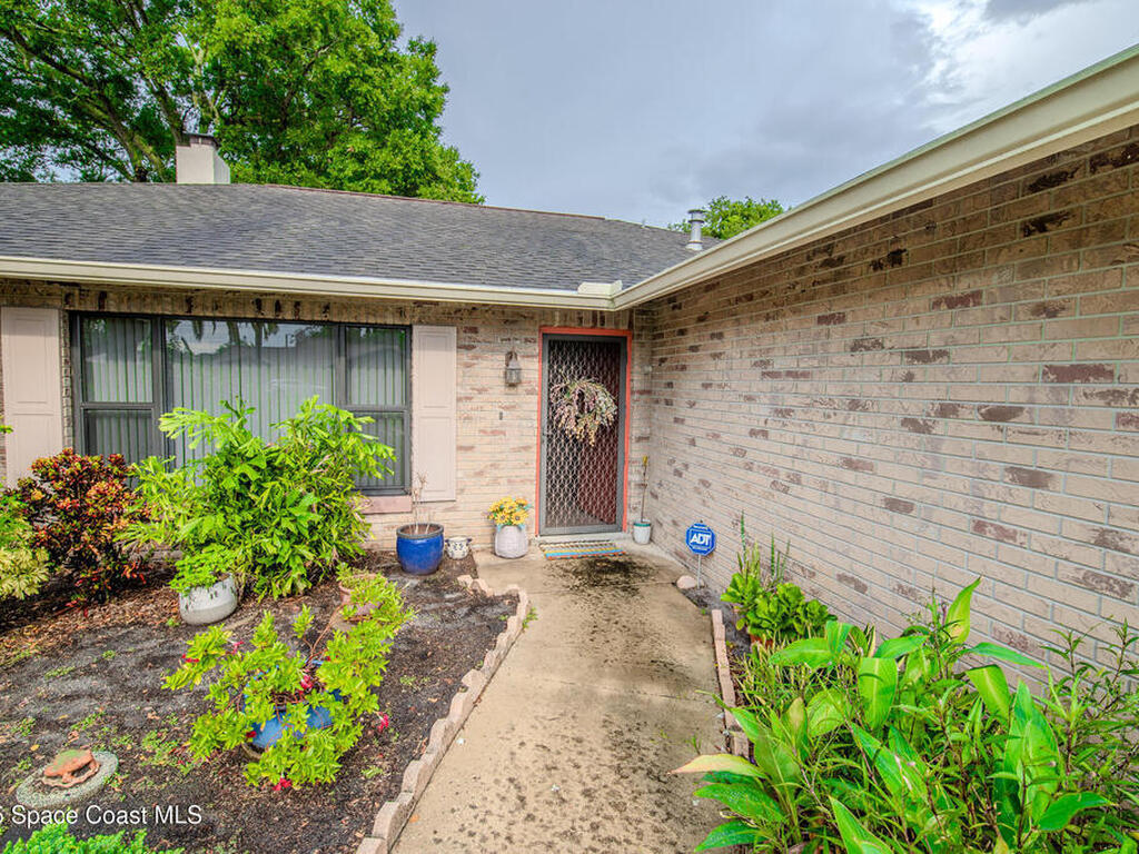 3605 Sawgrass Drive, Titusville, FL 32780