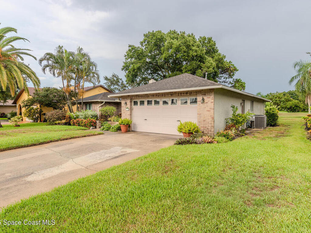 3605 Sawgrass Drive, Titusville, FL 32780
