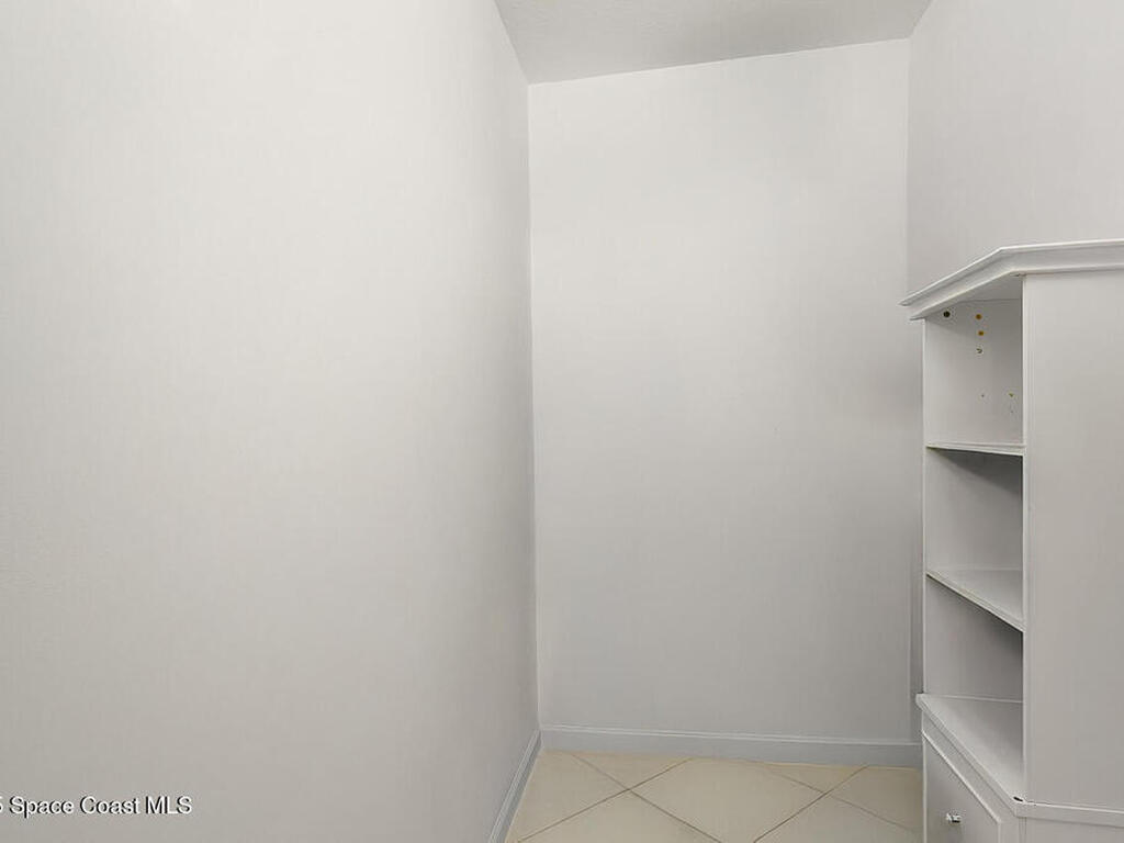 8903 Sandshot Court, Port St. Lucie, FL 34986