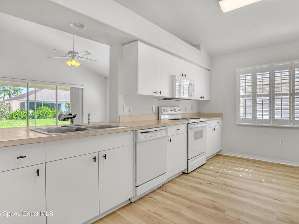 1692 Keys Gate Drive, Melbourne, FL 32940