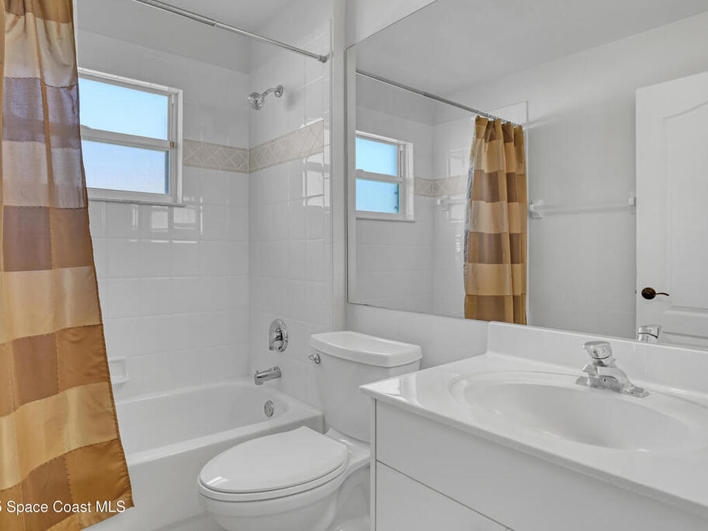 1692 Keys Gate Drive, Melbourne, FL 32940