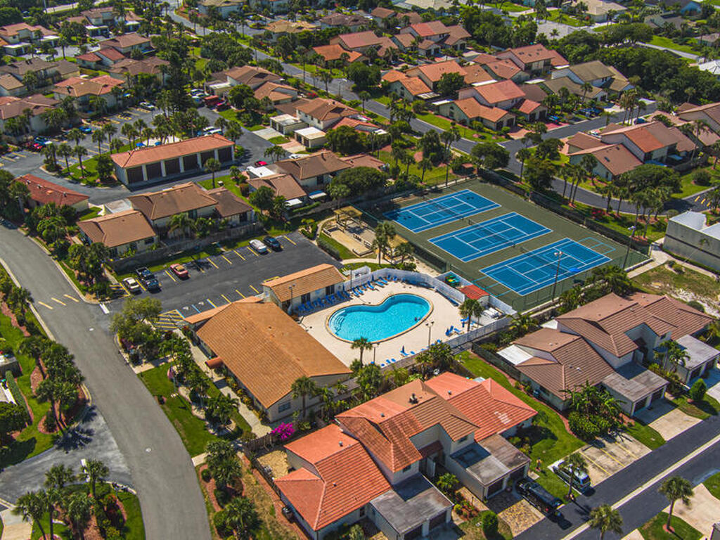 3220 River Villa Way, Melbourne Beach, FL 32951