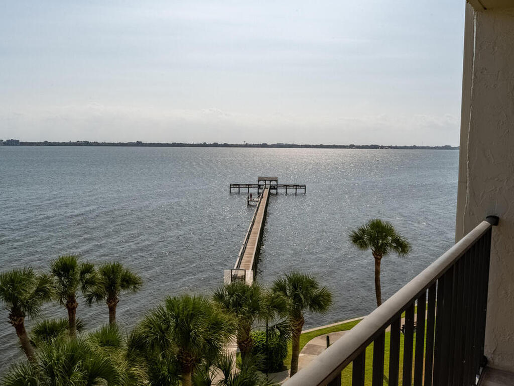 3220 River Villa Way, Melbourne Beach, FL 32951