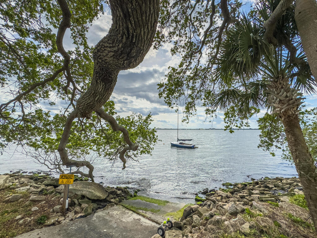 3220 River Villa Way, Melbourne Beach, FL 32951