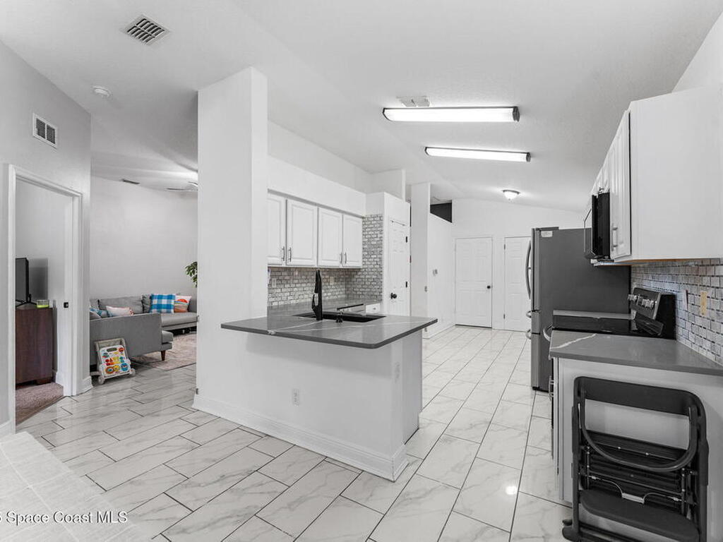 301 Wishing Well Circle, Palm Bay, FL 32908