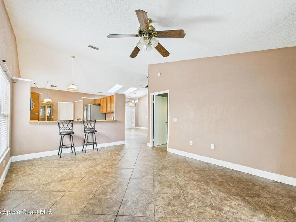 1657 Clover Circle, Melbourne, FL 32935