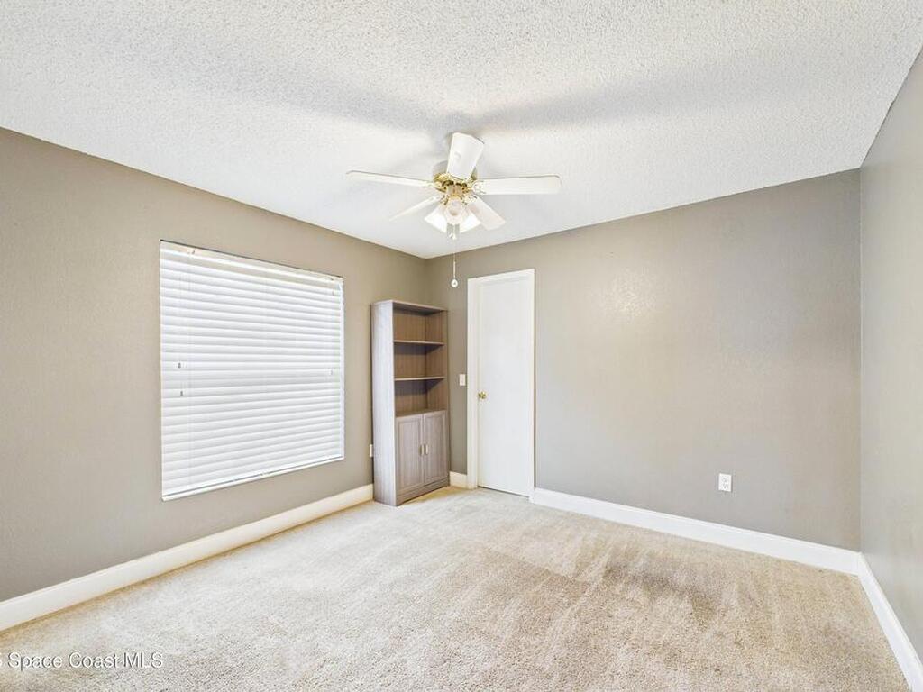 1657 Clover Circle, Melbourne, FL 32935