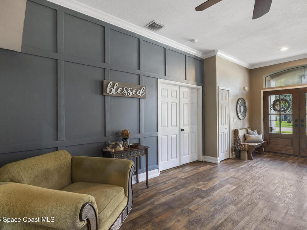 663 Sheridan Woods Drive, Melbourne, FL 32904